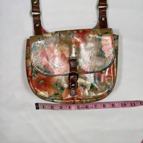 Patricia Nash glazed leather floral studded messenger crossbody - Picture 15 of 16